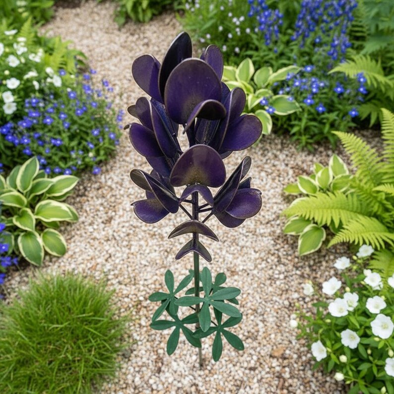 🔥Limited-time 50% off🌷Bluebonnet Lupine Metal Garden Stake, Rustic Outdoor Flower Sculpture for Lawn, Patio & Landscape Border Decor